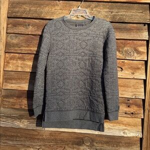 Modern amusement stitched Aztec pattern pullover